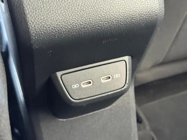 Volkswagen Taigo 1.0 TSI DSG Life