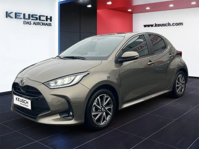 Toyota Yaris Active Hatchback Hybride