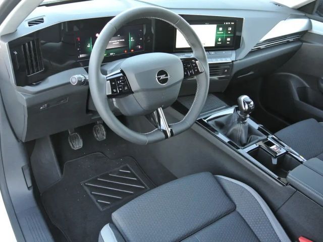 Opel Astra 1.2 Turbo Edition Turbo