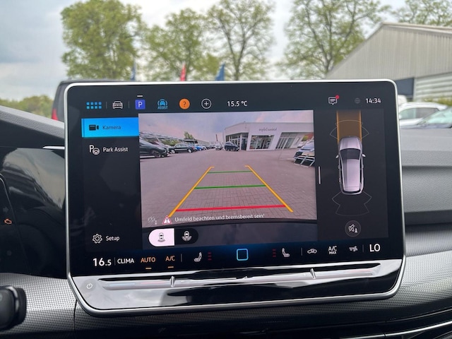 Volkswagen Golf 1.5 TSI Style