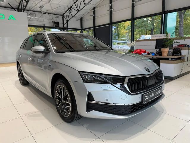 Skoda Octavia Combi Tour