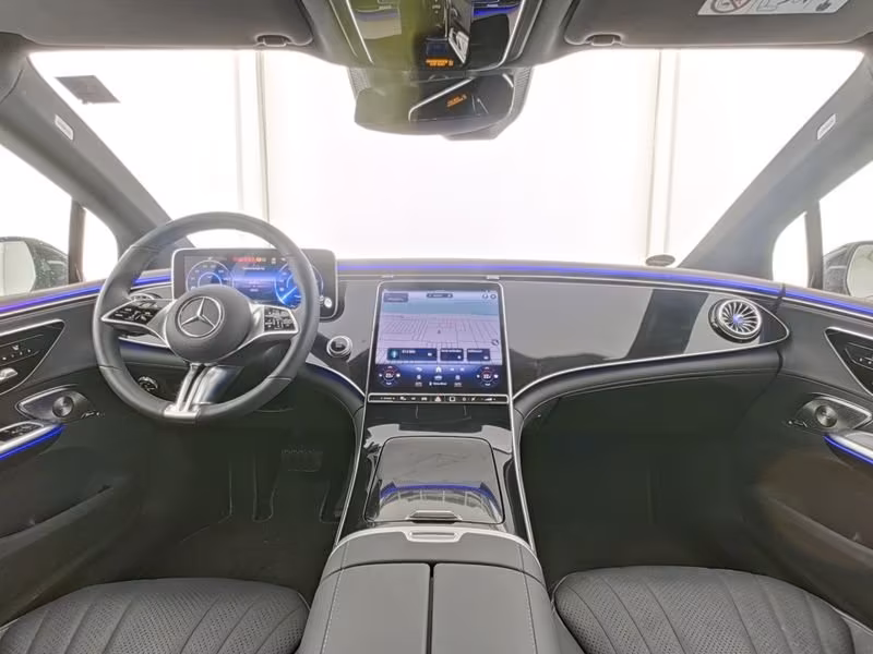 Mercedes-Benz EQE 350 Sedan