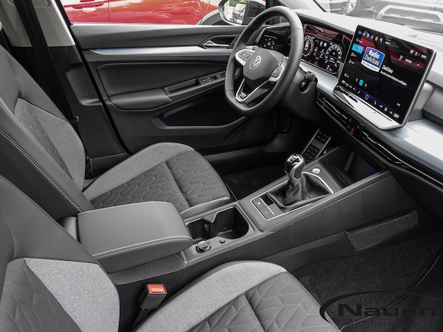 Volkswagen Golf 1.5 TSI Variant