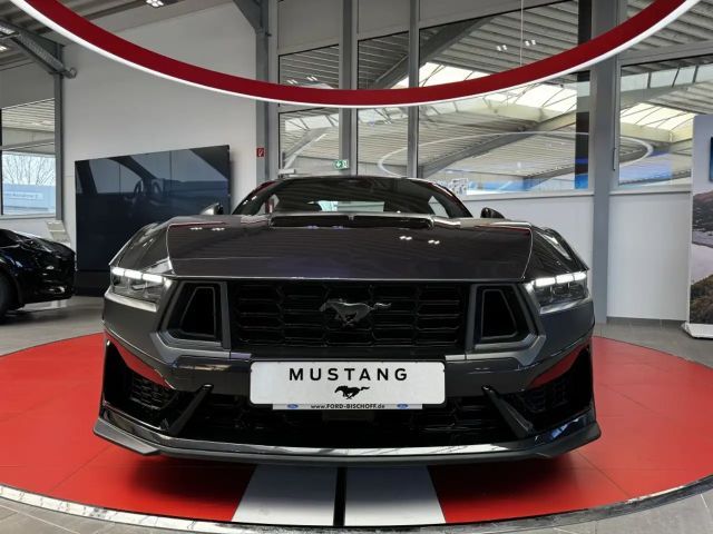 Ford Mustang Fastback GT 5.0 V8