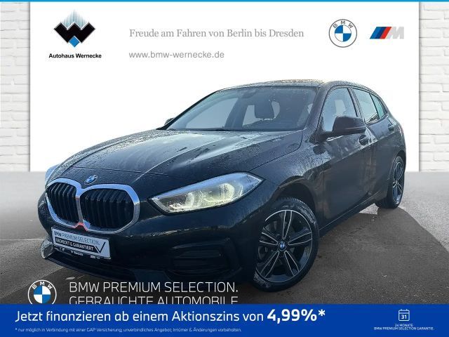 BMW 118 118i Sedan Sport Line