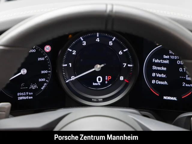 Porsche 992 Cabrio Carrera