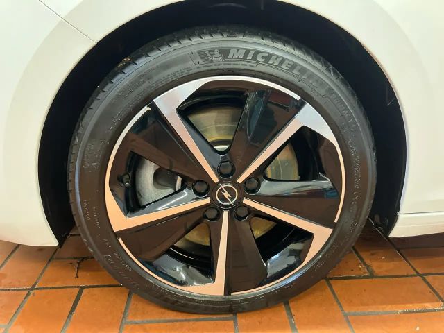 Opel Astra 1.6 Turbo Edition Turbo