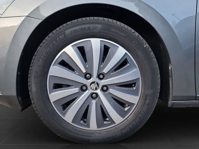 Skoda Superb Ambition Combi iV