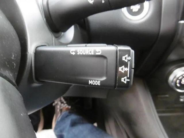 Renault Captur Intens TCe 140