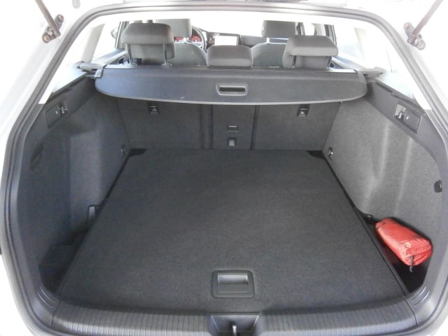 Volkswagen Golf 1.5 eTSI DSG Style Variant