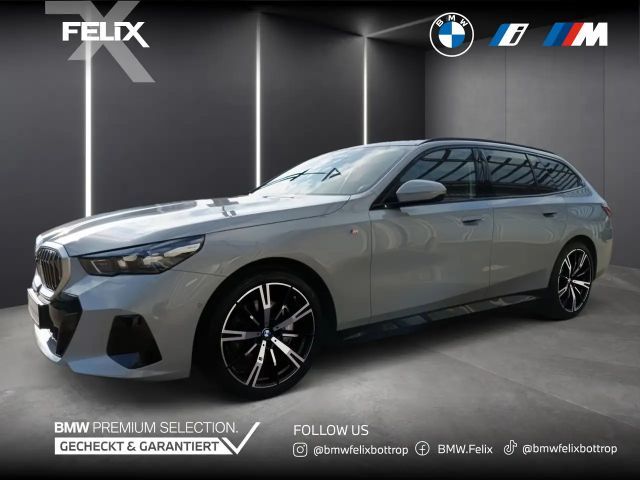 BMW 540 540d M-Sport Touring xDrive