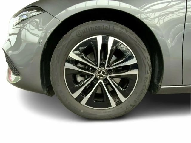 Mercedes-Benz A 180 Progressive