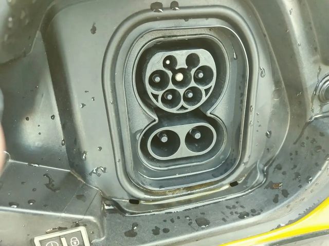 Peugeot E-208 Active Pack