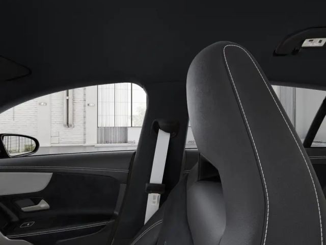 Mercedes-Benz CLA 200 AMG Line Shooting Brake