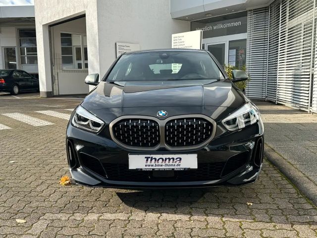 BMW 135 135i Sedan xDrive