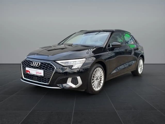 Audi A3 30 TFSI Sedan Sportback