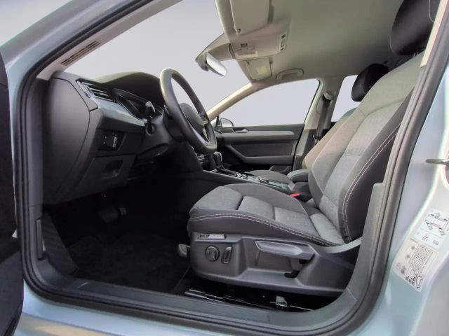 Volkswagen Passat 1.5 TSI Business DSG Variant