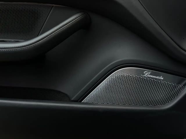 Porsche Taycan Cross Turismo Turbo