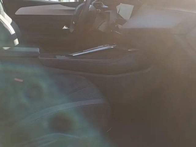 Peugeot E-308 First Edition Elektromotor 156 Sommer/Winter Alu