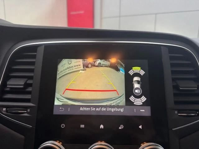 Renault Megane Business Line Combi TCe 140