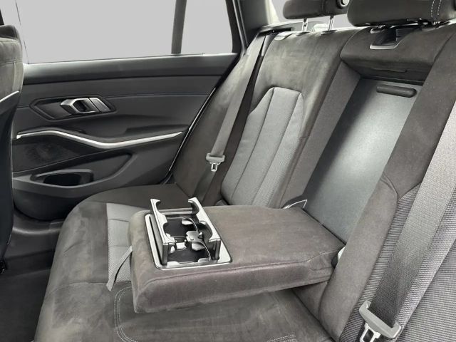 BMW 318 318d M-Sport Touring