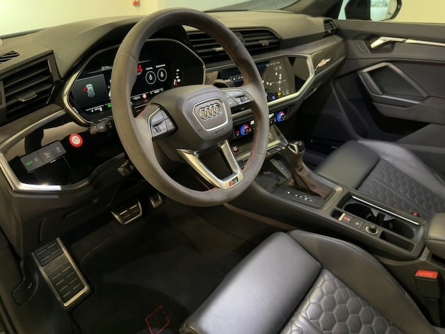 Audi RS Q3 Quattro S-Tronic