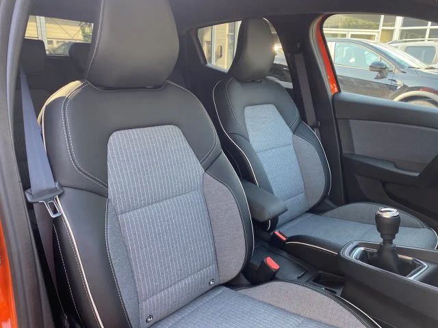 Renault Clio TCe 90 Techno