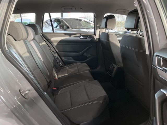 Volkswagen Passat 2.0 TDI Business DSG Variant