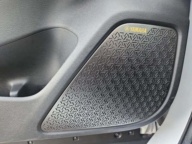 Mitsubishi Outlander 4WD