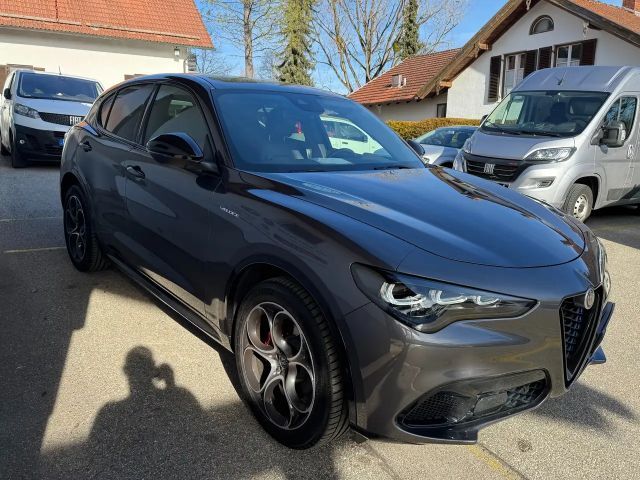 Alfa Romeo Stelvio Q4 Veloce