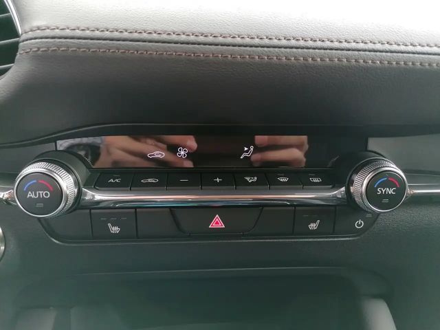 Mazda 3 Exclusive-line