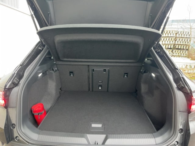 Volkswagen ID.4 MATRIX+APP+DAB+AHK+ACC+LED+NAVI+PDC