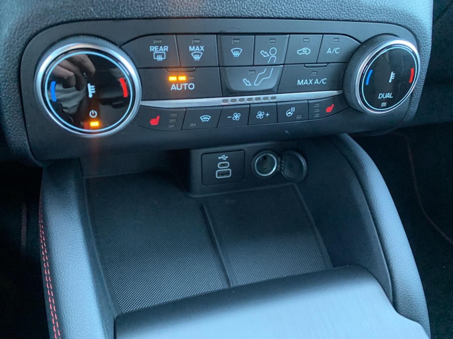 Ford Kuga Hybrid Plug in Hybrid ST Line X