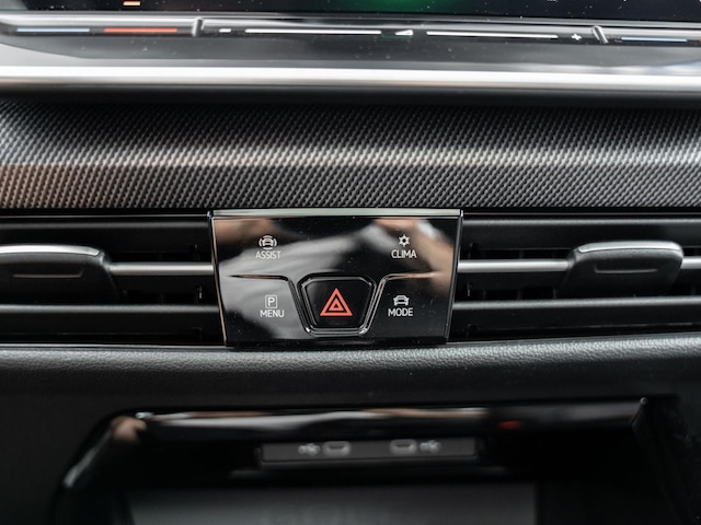 Volkswagen Golf DSG GTI IQ.Drive Sound