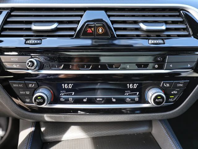 BMW 520 520d M-Sport Touring