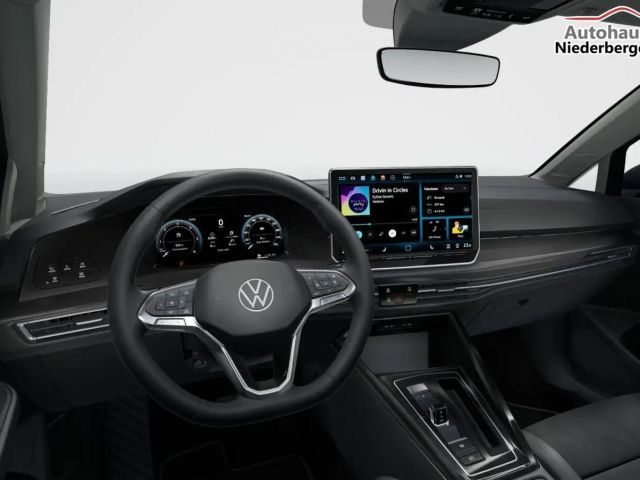 Volkswagen Golf 2.0 TDI DSG Style Variant