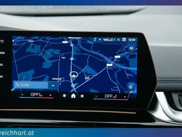 BMW 220 220i Active Tourer Sedan