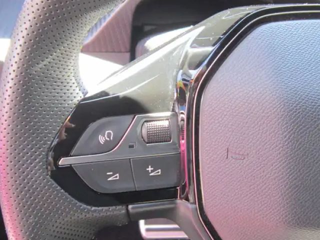 Peugeot E-2008 GT-Line