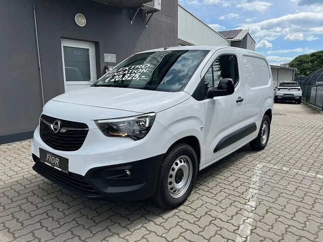 Opel Combo Combo Cargo - e Basis 50kwh e.Nutzlast nto. 19....
