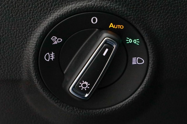 Volkswagen T-Roc 1.5 TSI DSG R-Line