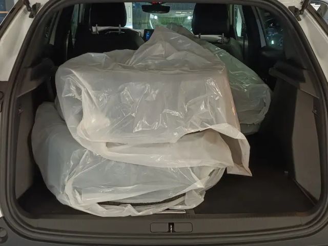 Peugeot E-2008 GT-Line