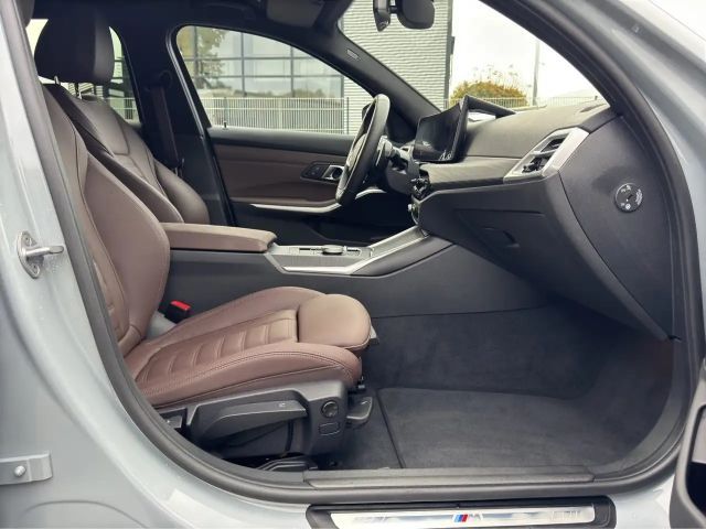 BMW 320 320d M-Sport Touring xDrive