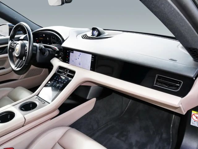 Porsche Taycan Vollausstattung NPr. 124T€