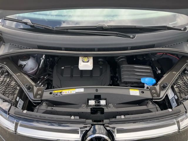 Volkswagen Multivan DSG Lang Style T7