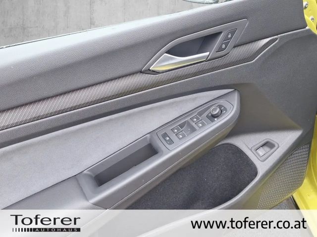 Volkswagen Golf DSG R-Line Variant