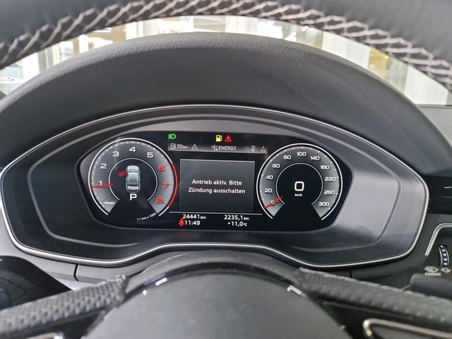 Audi A4 35 TFSI S-Line S-Tronic Sedan