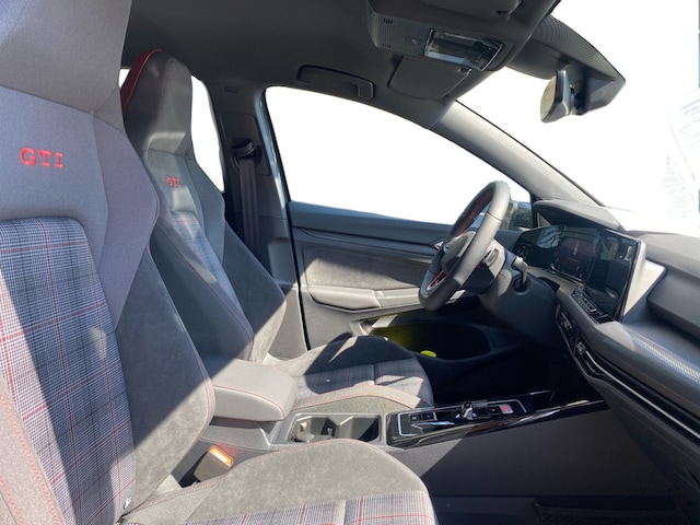 Volkswagen Golf 2.0 TSI DSG IQ.Drive