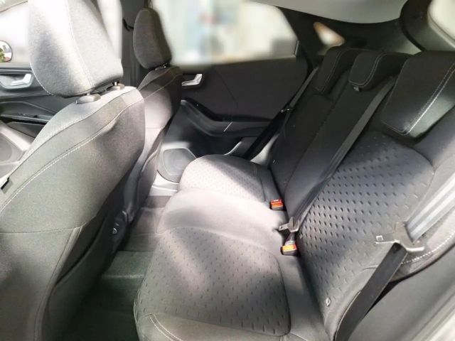 Ford Puma EcoBoost Titanium