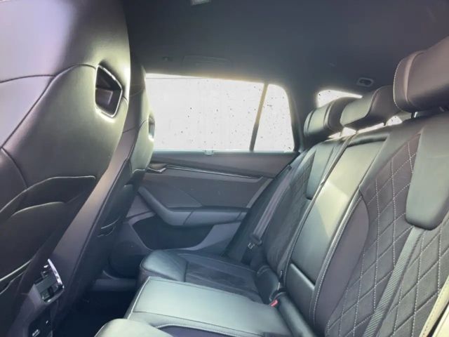 Skoda Octavia 2.0 TSI Combi RS