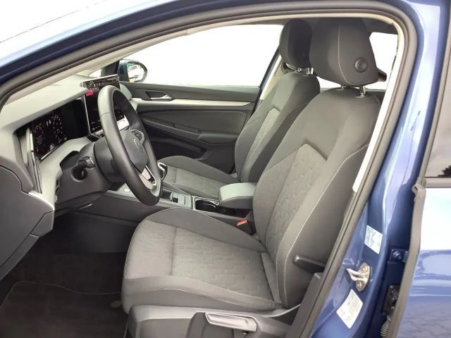 Volkswagen Golf 1.5 TSI Life Variant